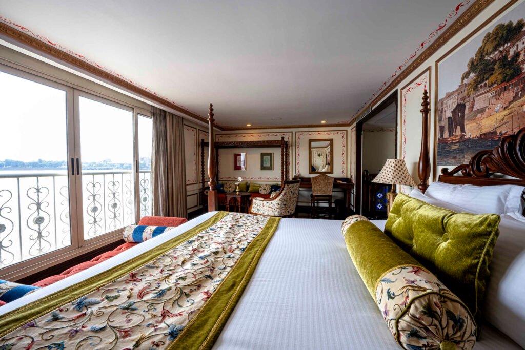 Indian Luxury Cruise Booking Tips